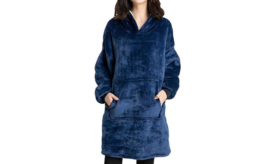 Image 5: Unisex Oversized Blanket