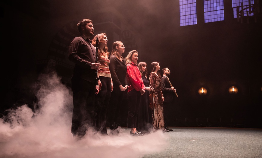 Image 10: Klassiek in een rauwe jas: muziek in mysterieuze fabriekshallen