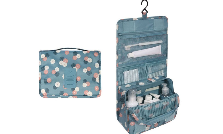 Image 7: One or Two Travel Storage Bags with Hook