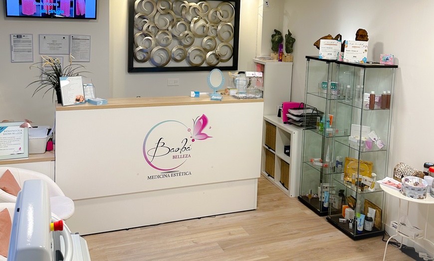 Image 4: Tratamiento facial con exosomas con dermapen en 1 o 3 zonas a elegir 