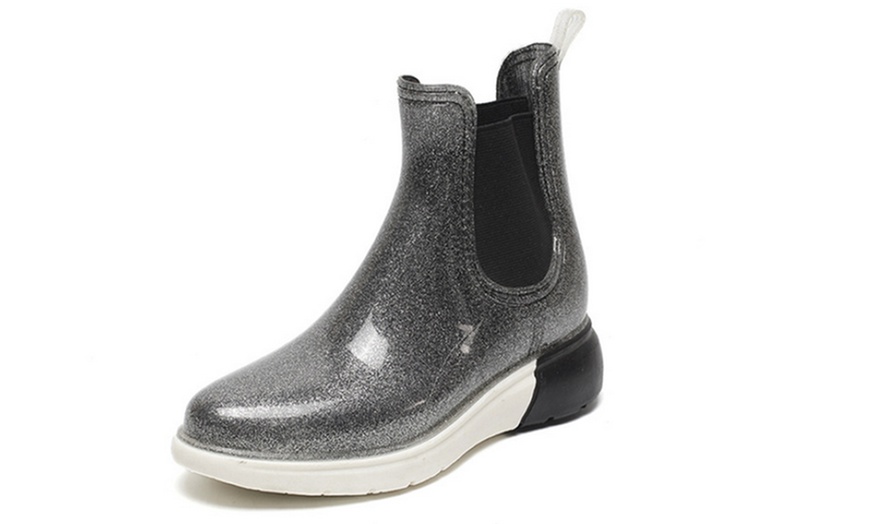 Image 9: Glitter Waterproof Ankle Boots