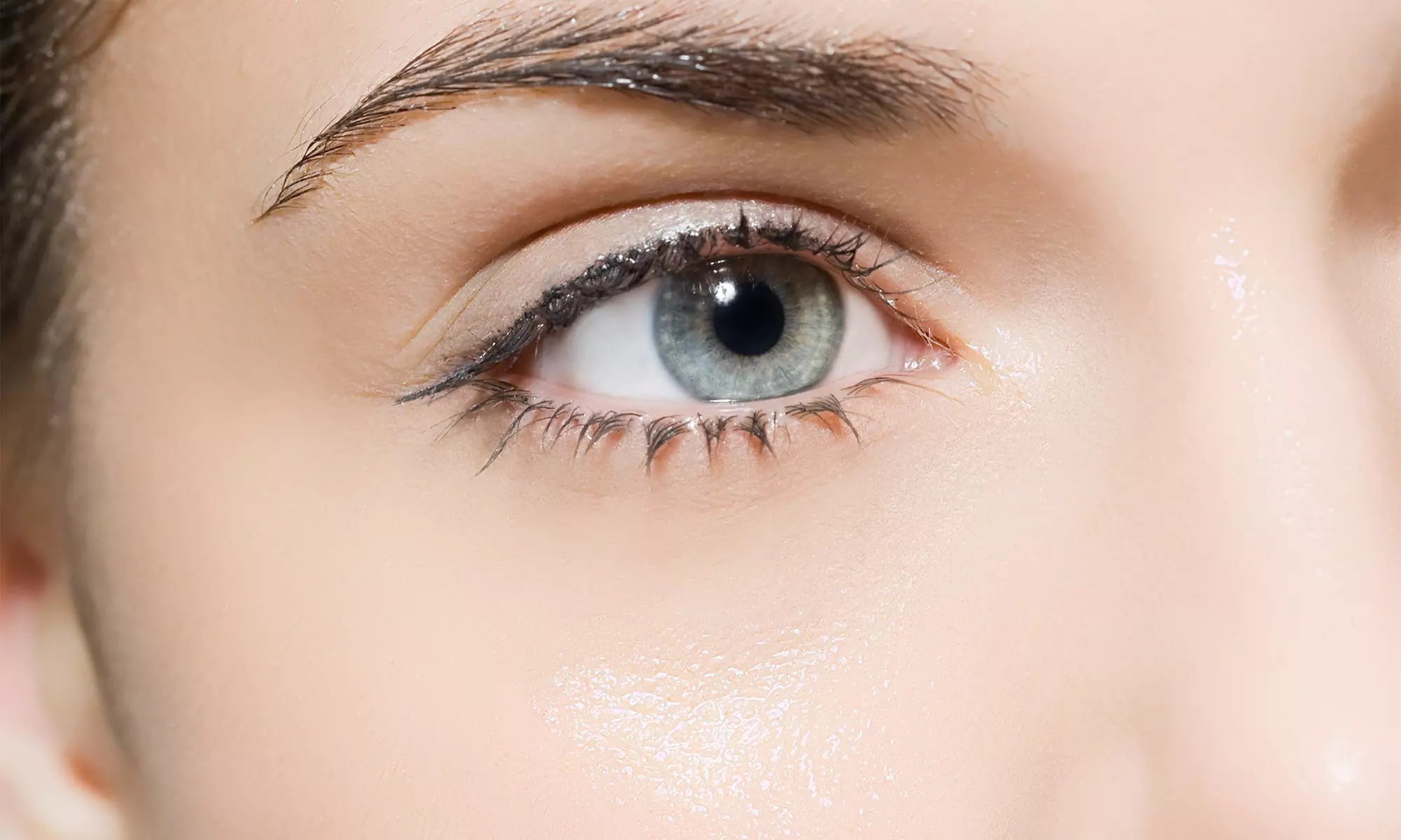 Walman Eye Centers - Lasik20/20 offers eyelid lift surgery for both eyes with laser precision, up to 24% off - Primary Image