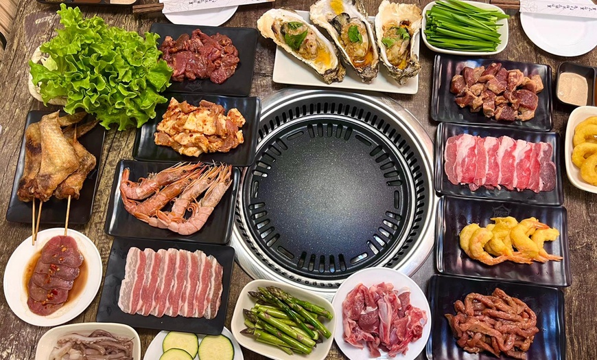 Image 1: Buffet coreano a la carta para 2 o 4 personas en Korean BBQ Madrid