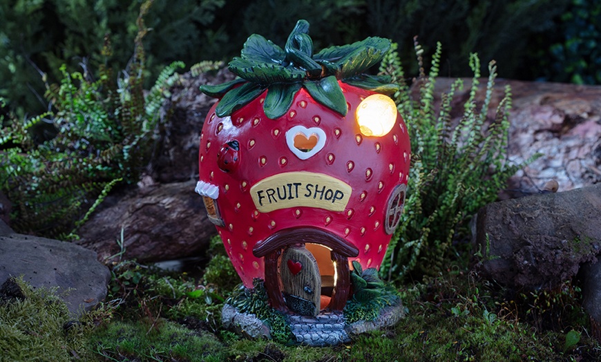 Image 4: Solar LED Light-Up Fairy House