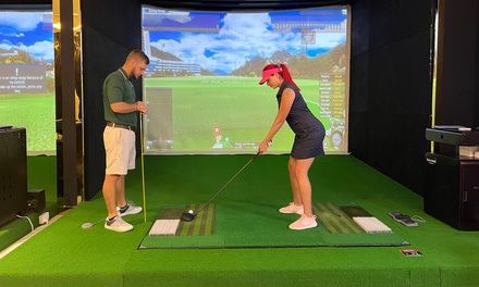 Weekday: Open bay: one-hour indoor golf simulator for up five people