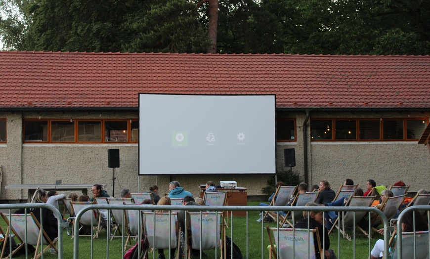 Image 2:  Eintritt in das Freiluftkino im Strandbad Wendenschloss