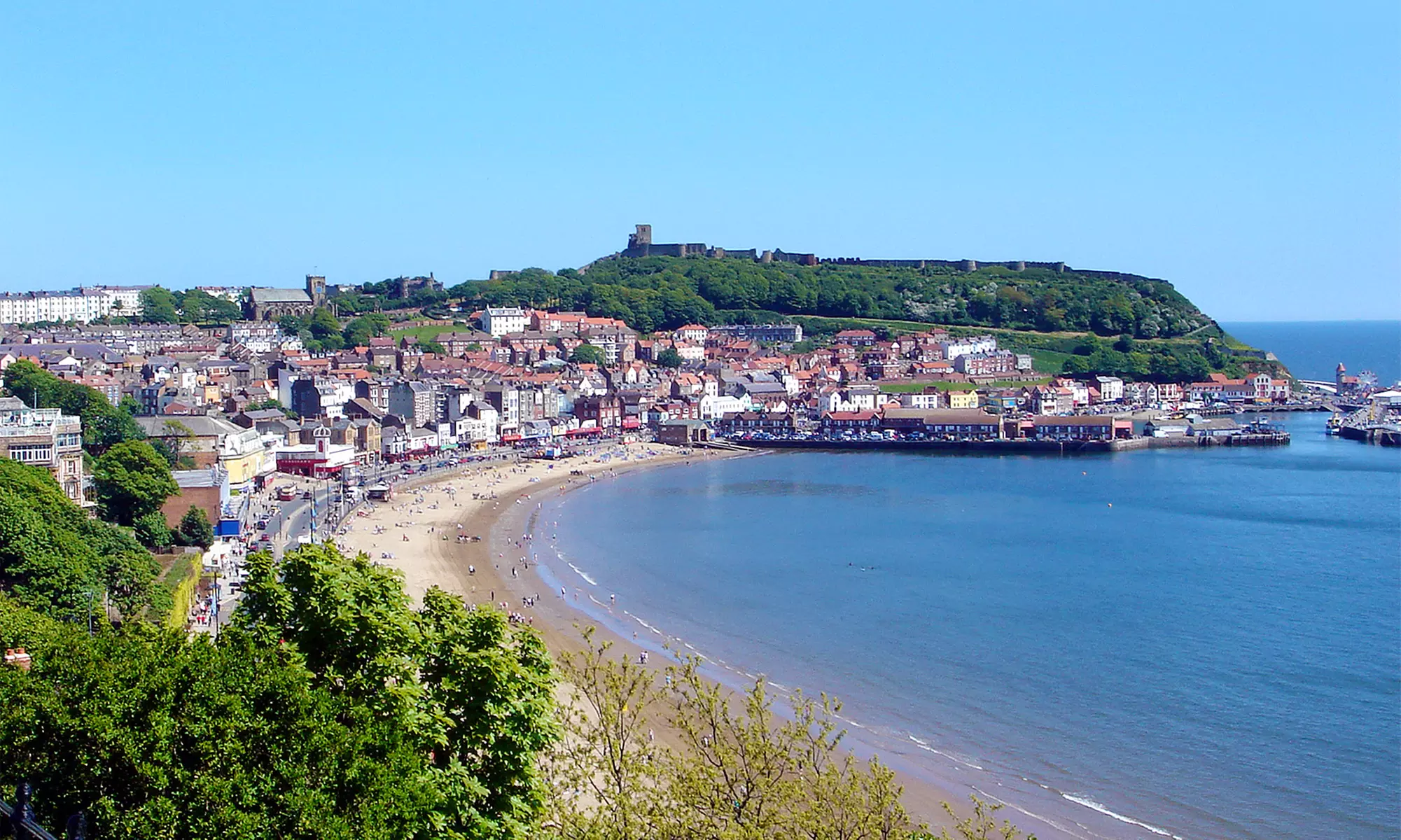 UK Coach Tour: Choice of Locations Plus 1 Night With Dinner, Drinks and Breakfast for £49 Per Person* - Primary Image