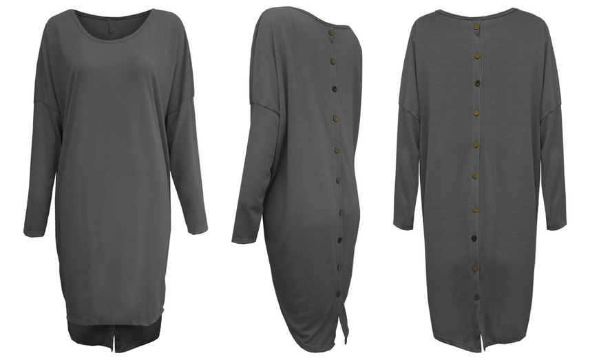 Image 4: Oversized Button Back Top
