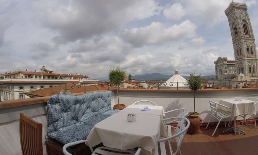 Image 2: ⏰ Apericena in terrazza, Firenze