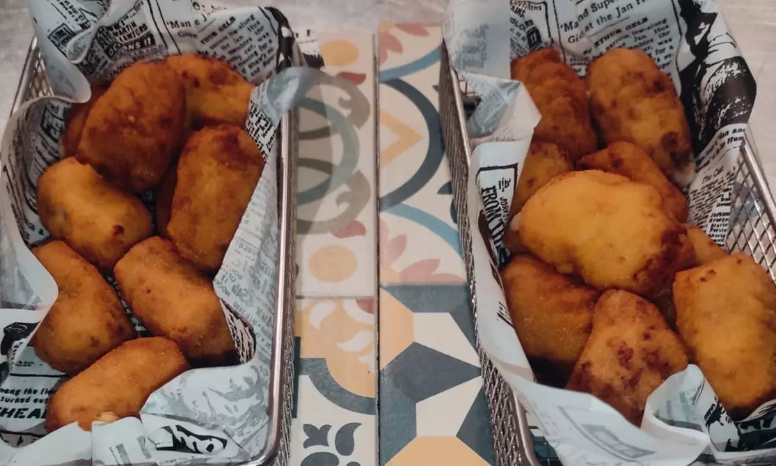 Menú degustación de 3 tiempos, postre y bebida para 2 o 4 personas