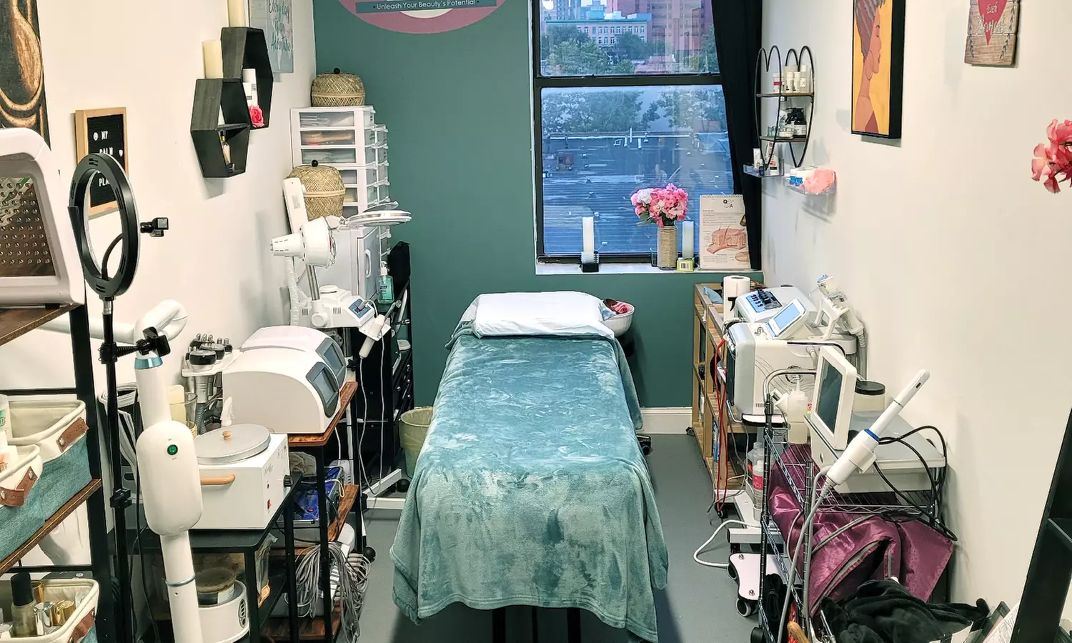 Instant glow w/ One, Three or Six Micro-Needling w/ PRP 