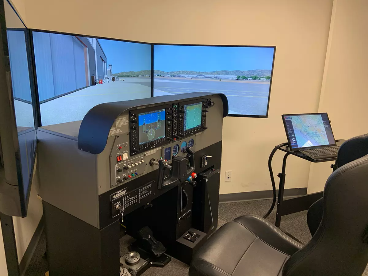 60-Minute Flight Simulator Session with Instructor at Flight Level 320 (Up to 33% Off). 7 Options Available. - Primary Image