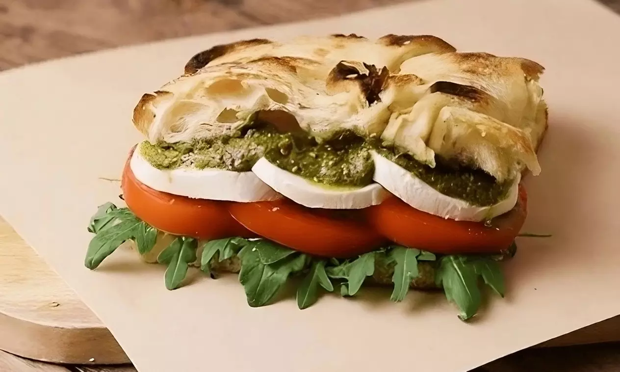 Focaccias italianas con Aperol o limoncello spritz