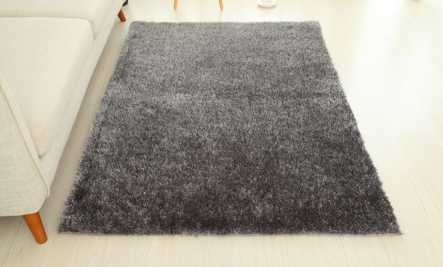 Image 36: Alfombra de pelo 