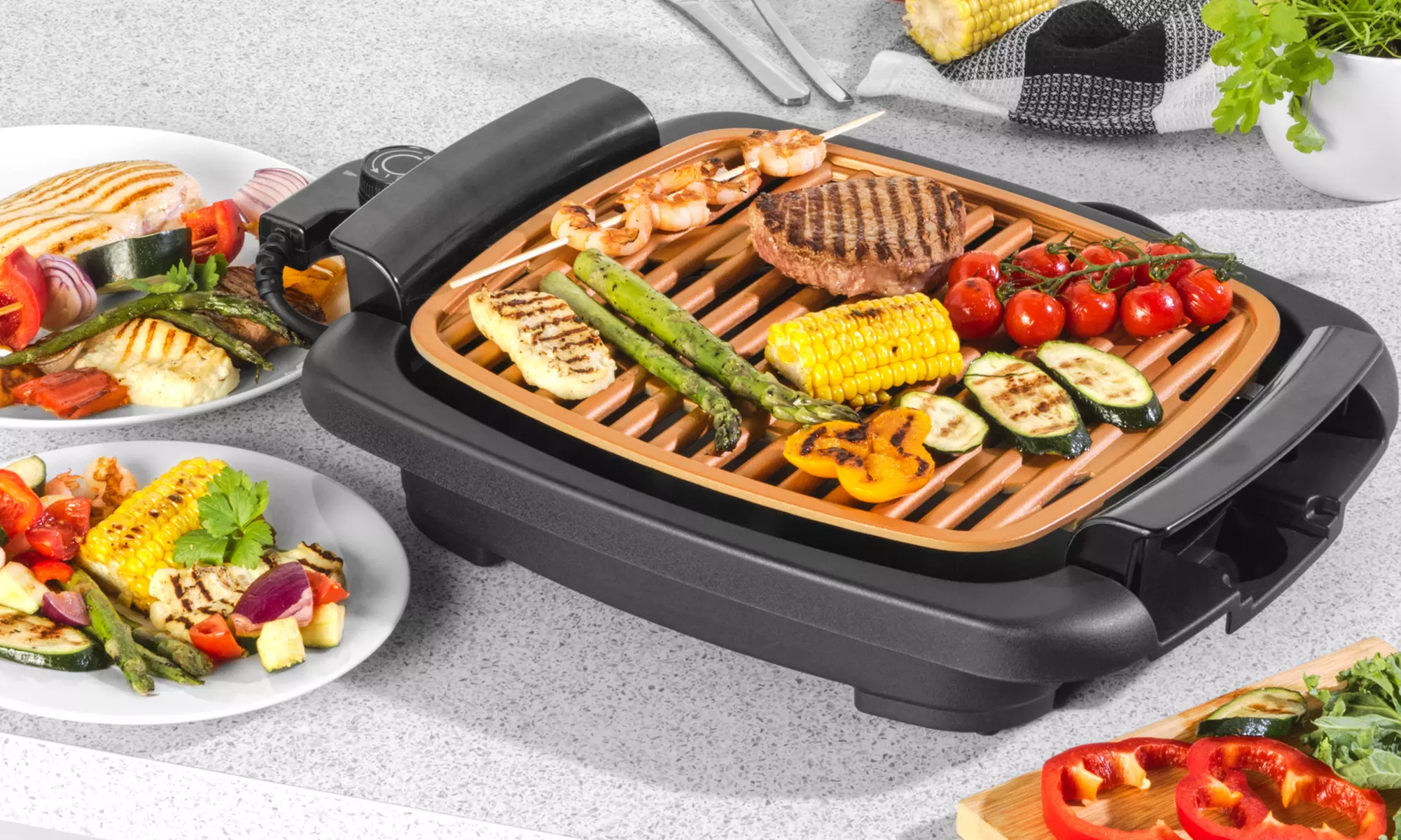 Gril électrique en cuivre antiadhésif 1200 W Salter® avec plateau d’égouttement amovible - Primary Image