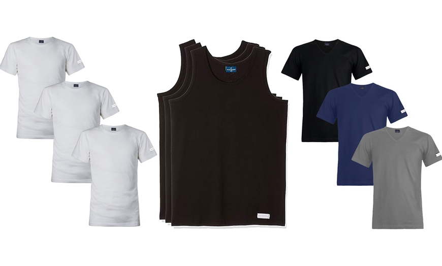 Image 1: Lot de 3 débardeurs, t-shirts à col rond ou à col V Navigare