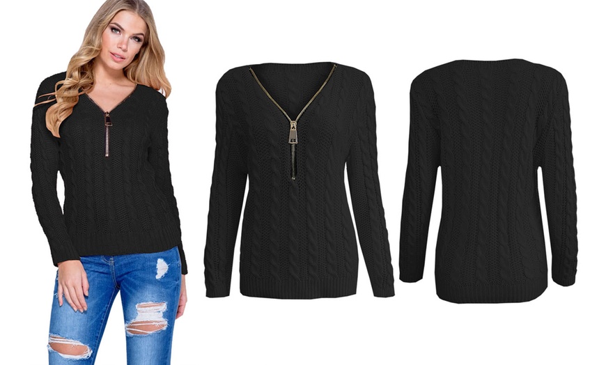 Image 3: Women's V-Neck Zip Front Cable Knit Jumper