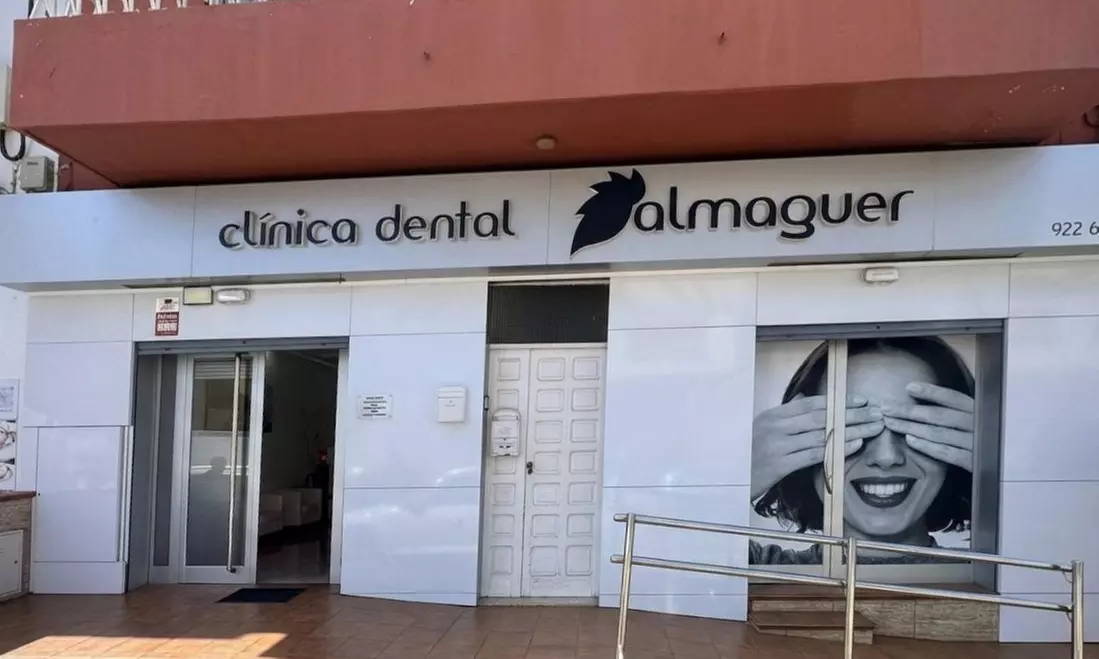 Dientes sanos con Higiene dental completa o Ferula de descarga