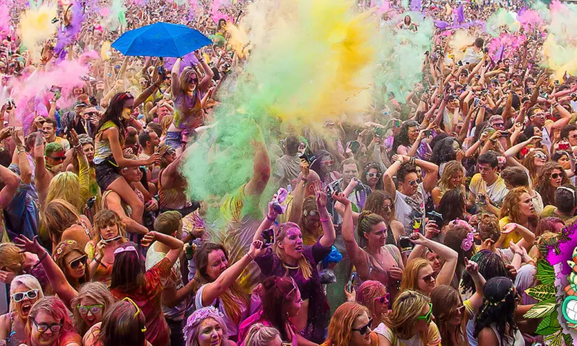 2 oder 5 Tickets für das Farbgefühle Festival im Sommer 2025 (bis 52% sparen) - Primary Image