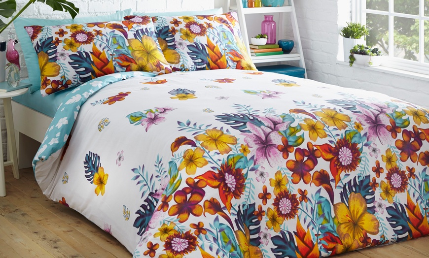 Image 13: Reduced to Clear Duvet Cover Set
