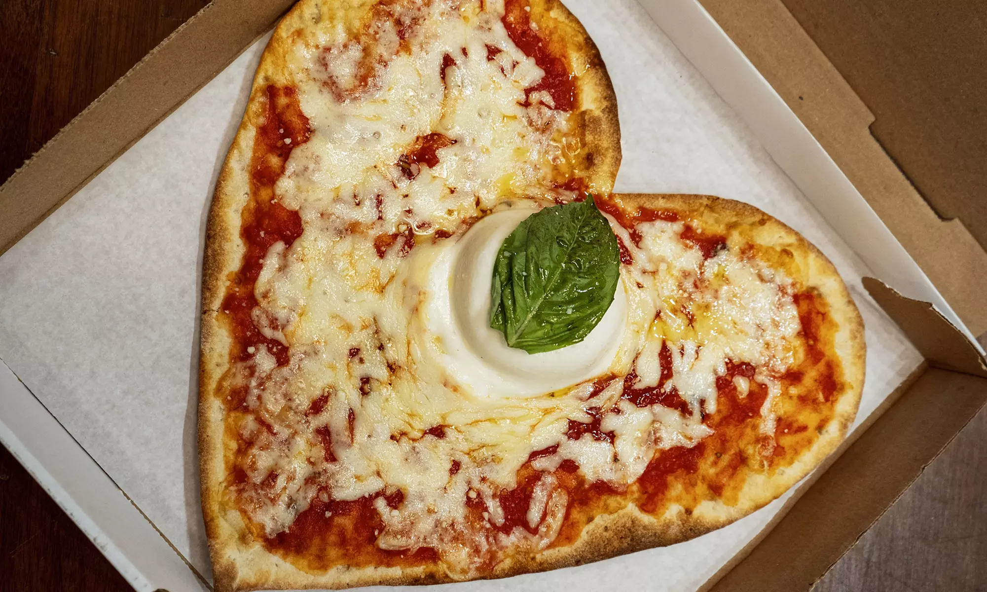 Pizza & Friends Banquet | Pizza Party for 4 – The Ultimate Group Feast