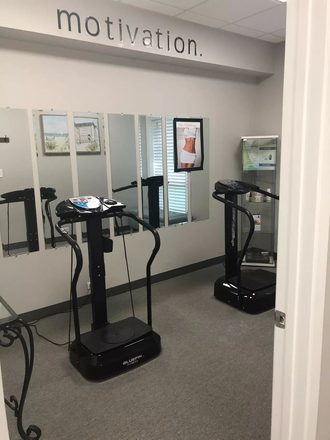 Two, Four or Six Non-Invasive Lift Treatments using Thermalift ​at La Slim (Up to91%￼ Off - Second Medium
