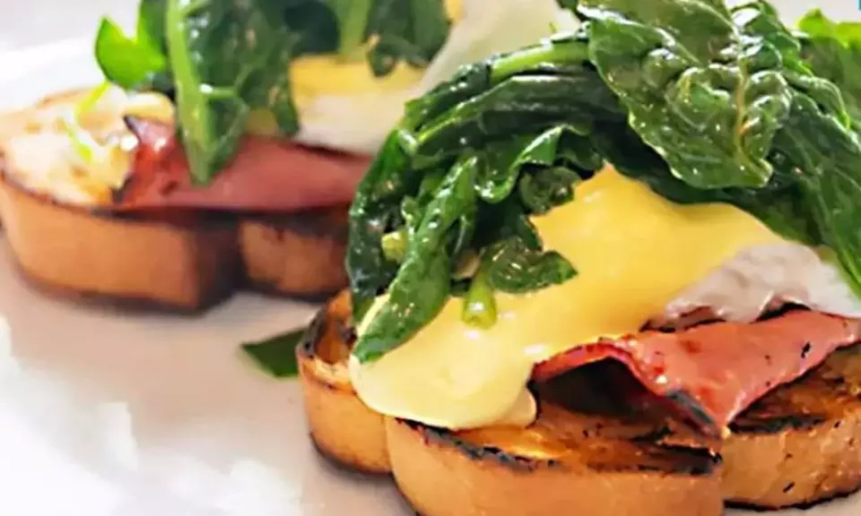 Gourmet Breakfast with Drink