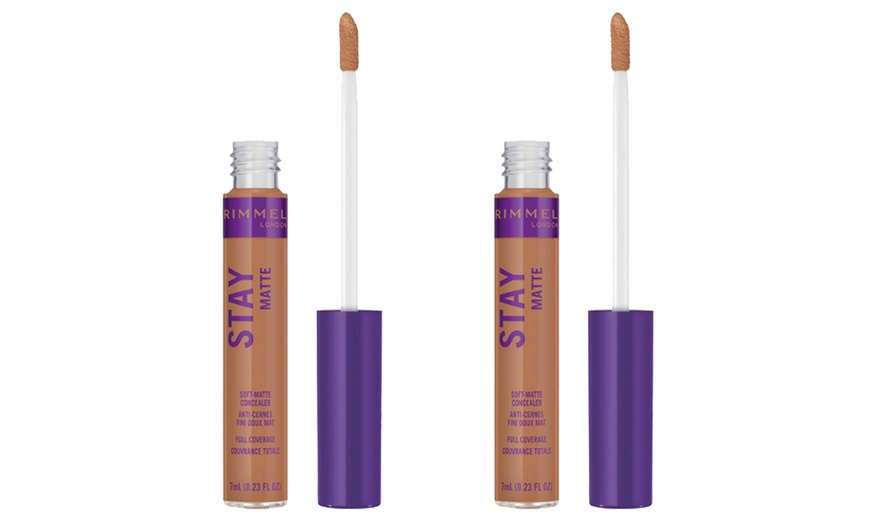 Image 3: Pack of Two Rimmel Stay Soft Matte Concealers 