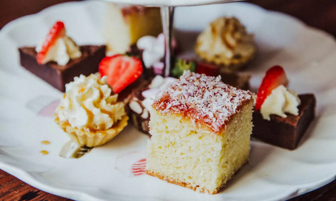 Tipsy Afternoon Tea with Cocktail Pot, Prosecco or Mocktails