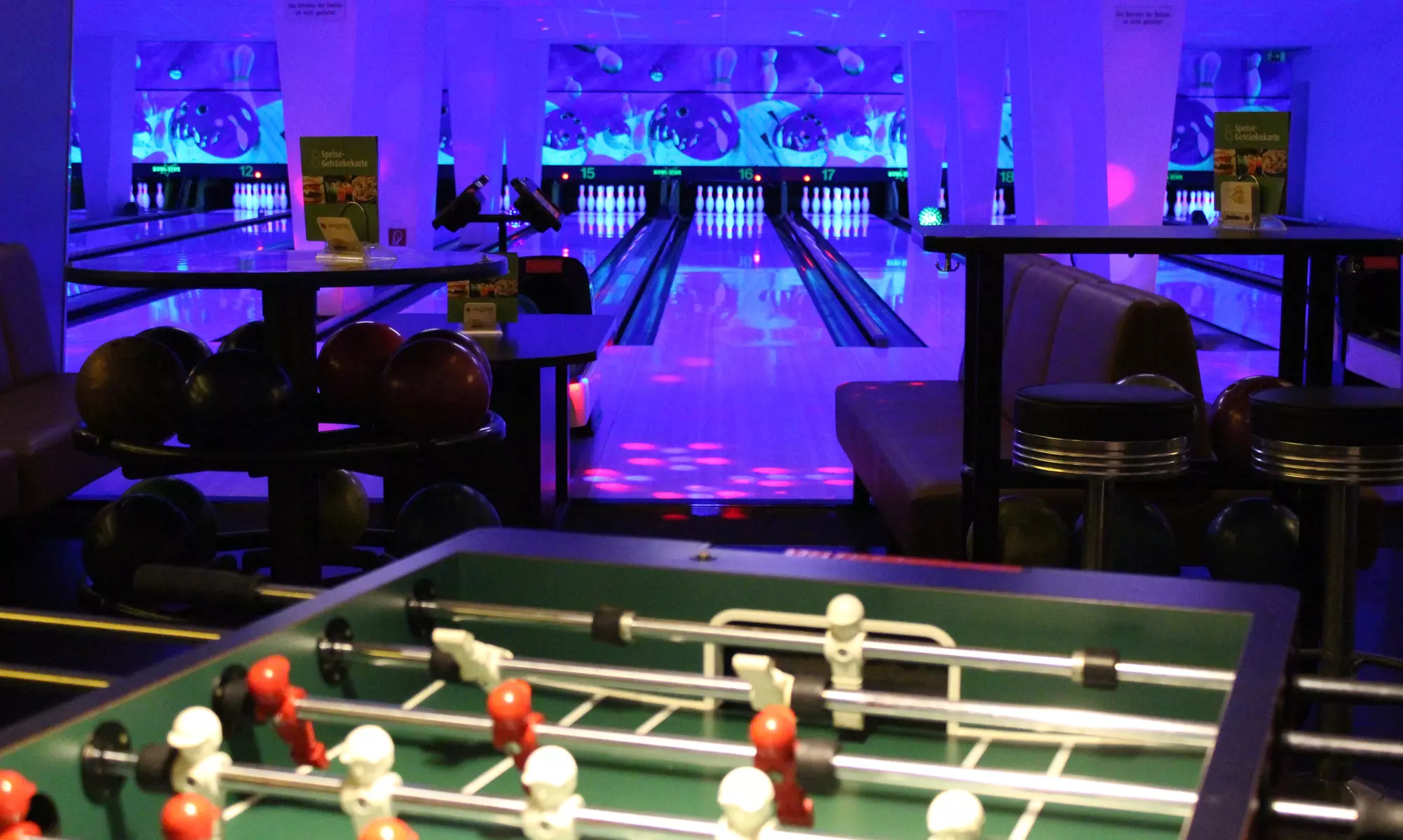 2 Std. Bowling inkl.Nachos mit Dip für bis zu 7 Personen