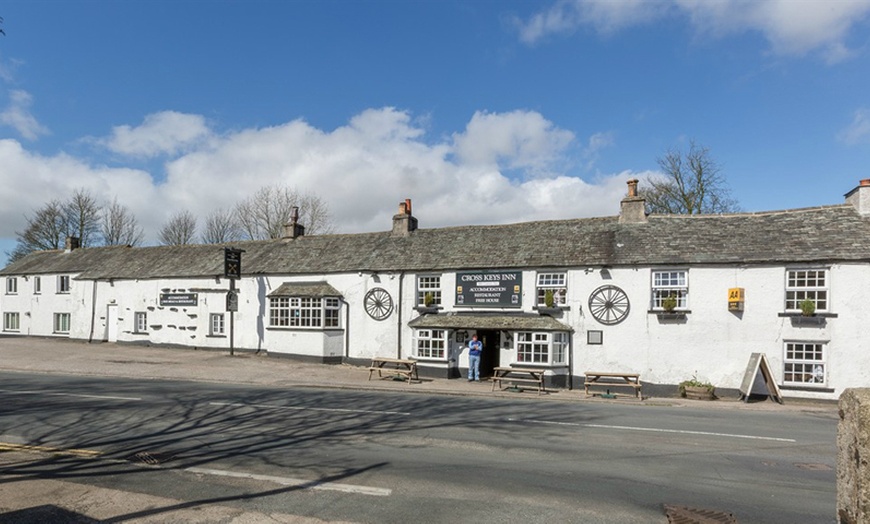 Image 1: 1 to 3 Nights Stay with Breakfast in Lake District