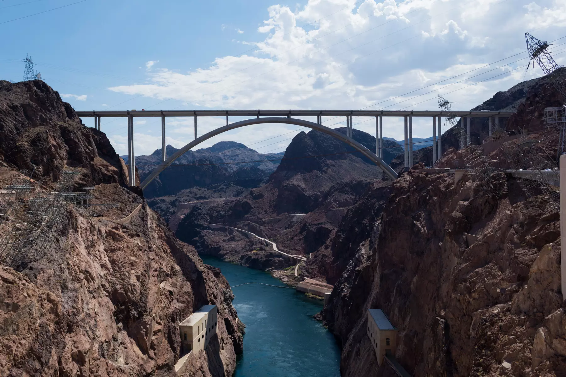 Hoover Dam Luxury Bus Tour from Las Vegas