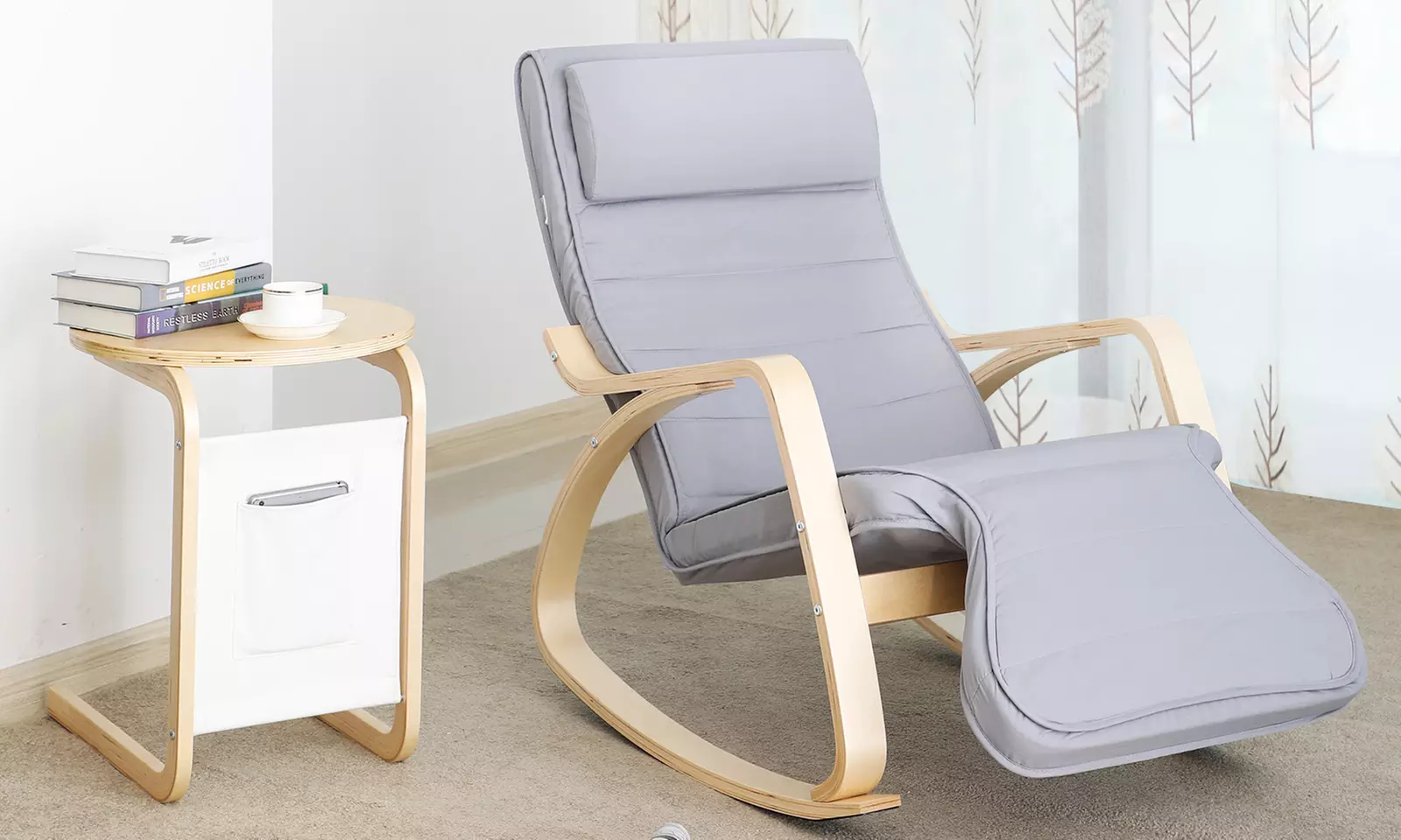 Fauteuil à bascule scandinave - Primary Image