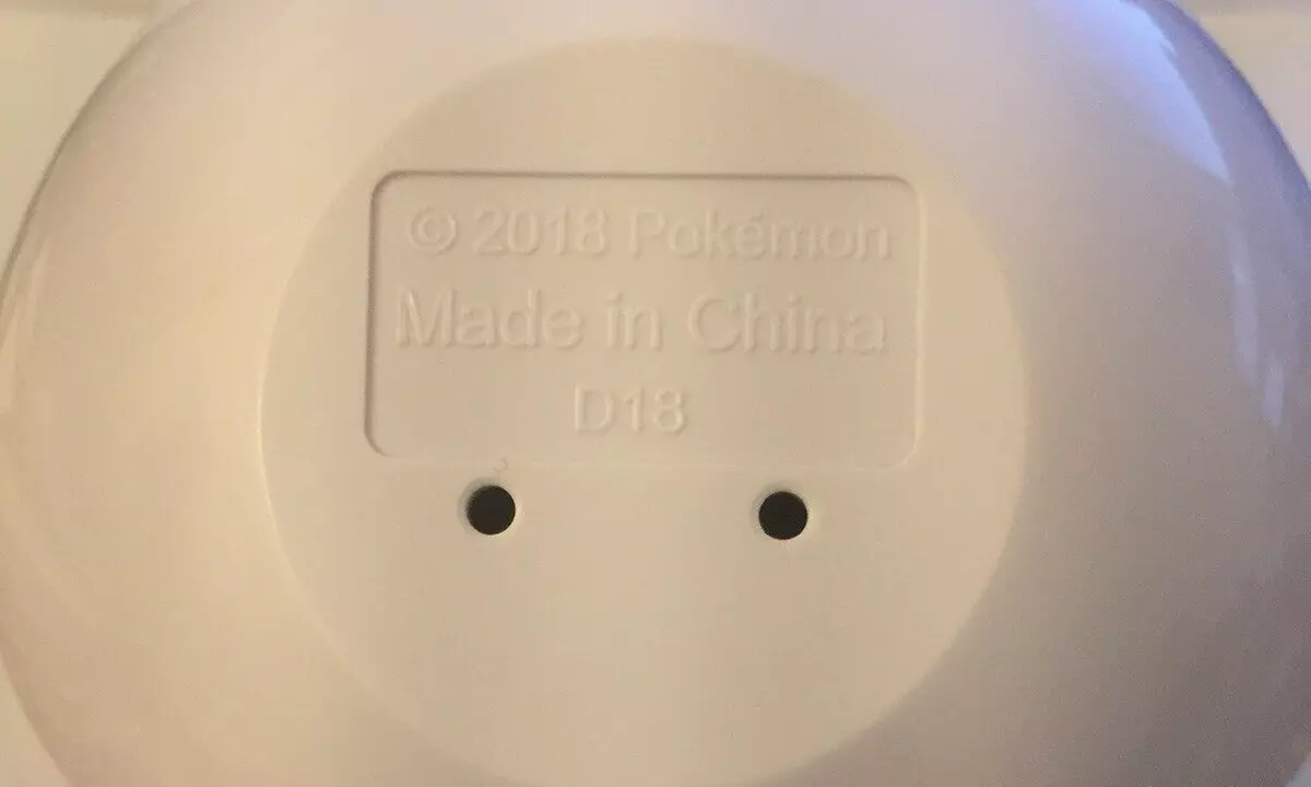 Pokemon Pokeball Card Holder - Second Medium