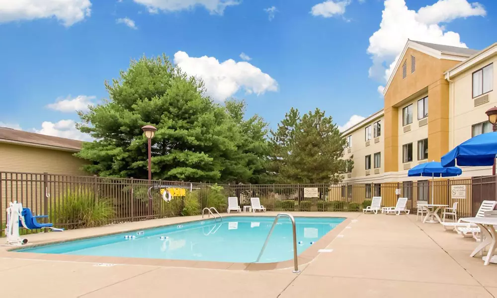 Stay at Comfort Inn East - Evansville on Ohio River - Primary Image