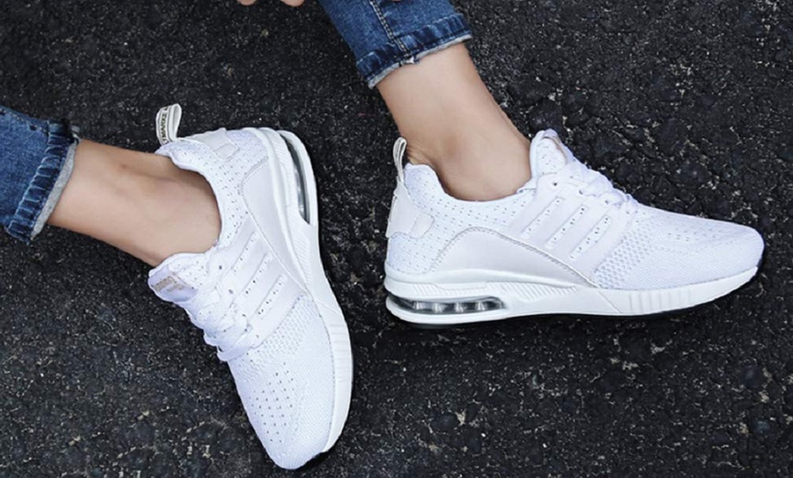 Image 17: Women's Fashion Trainers