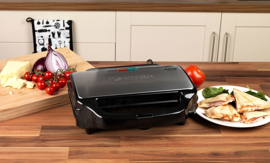 Image 2: Salter Deep Fill Sandwich Toaster Maker