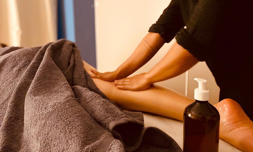 Image 10: Masaje relajante o descontracturante en pareja de 30, 45 o 60 minutos