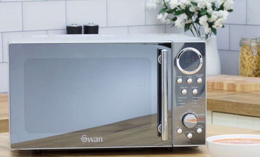 Image 2: Swan Silver Digital Microwave