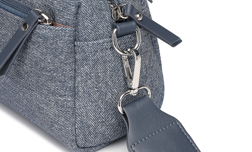 Image 21: Jacquard Strap Water-resistant Crossbody Bag