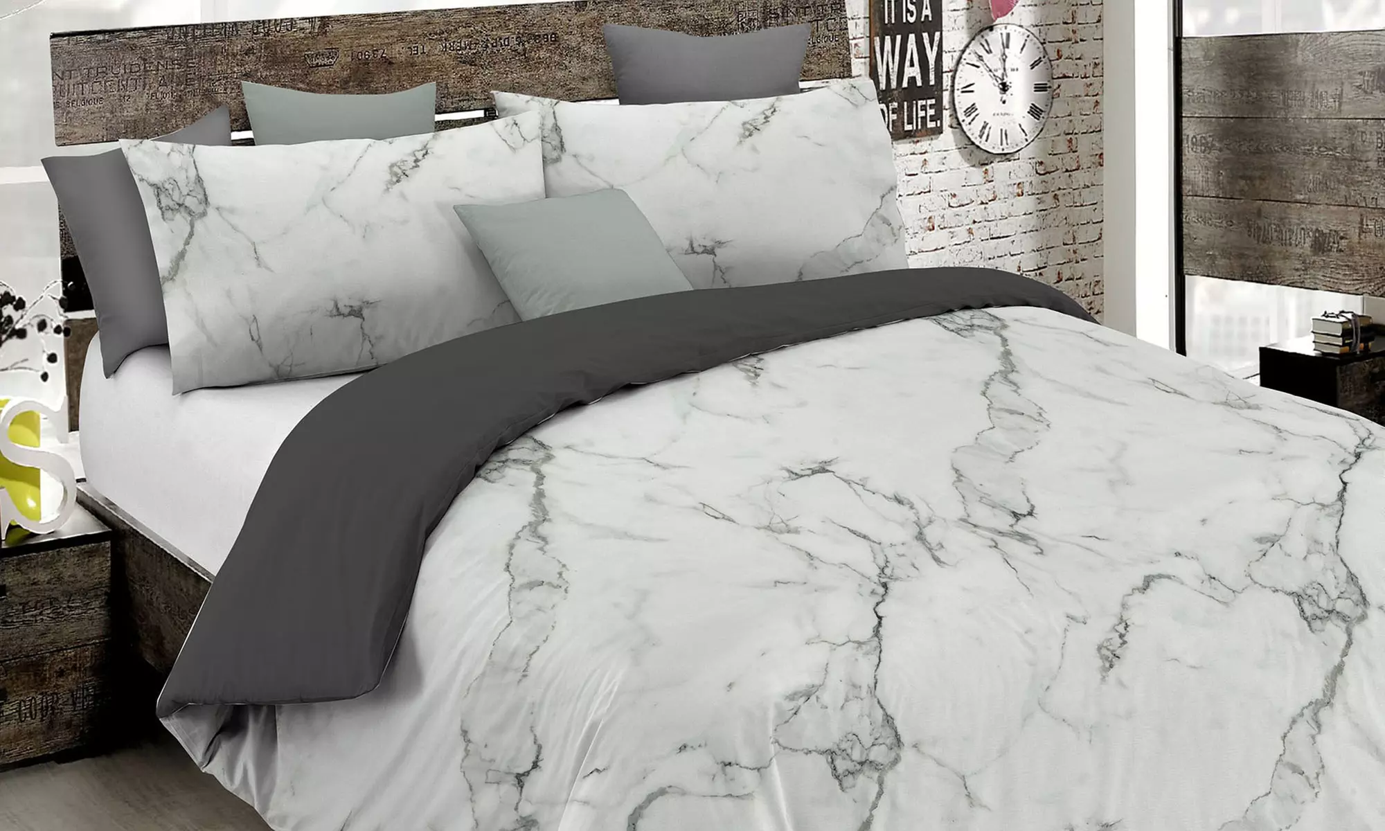 Parure de lit en microfibre, modèle au choix