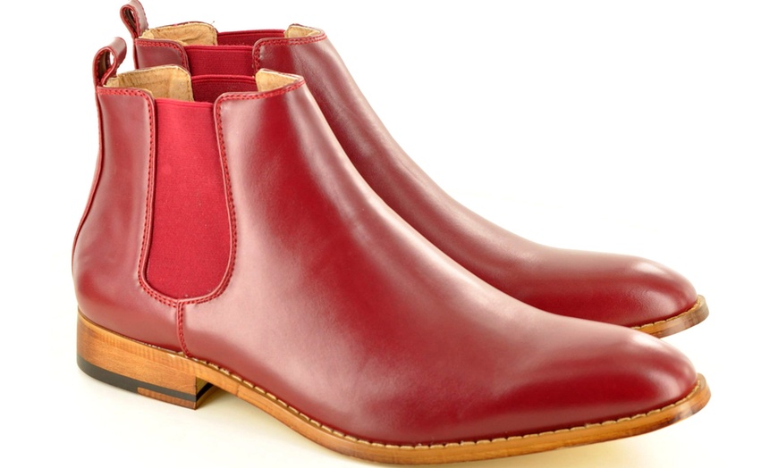 Image 28: Men's Pointed Toe Chelsea Boots