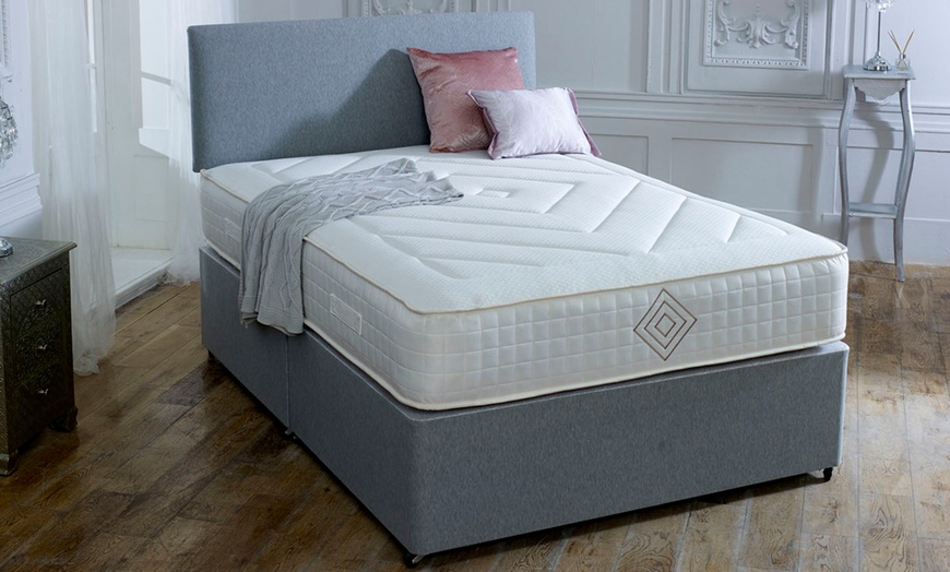 Image 1: Pocket Sprung Memory Foam Mattress