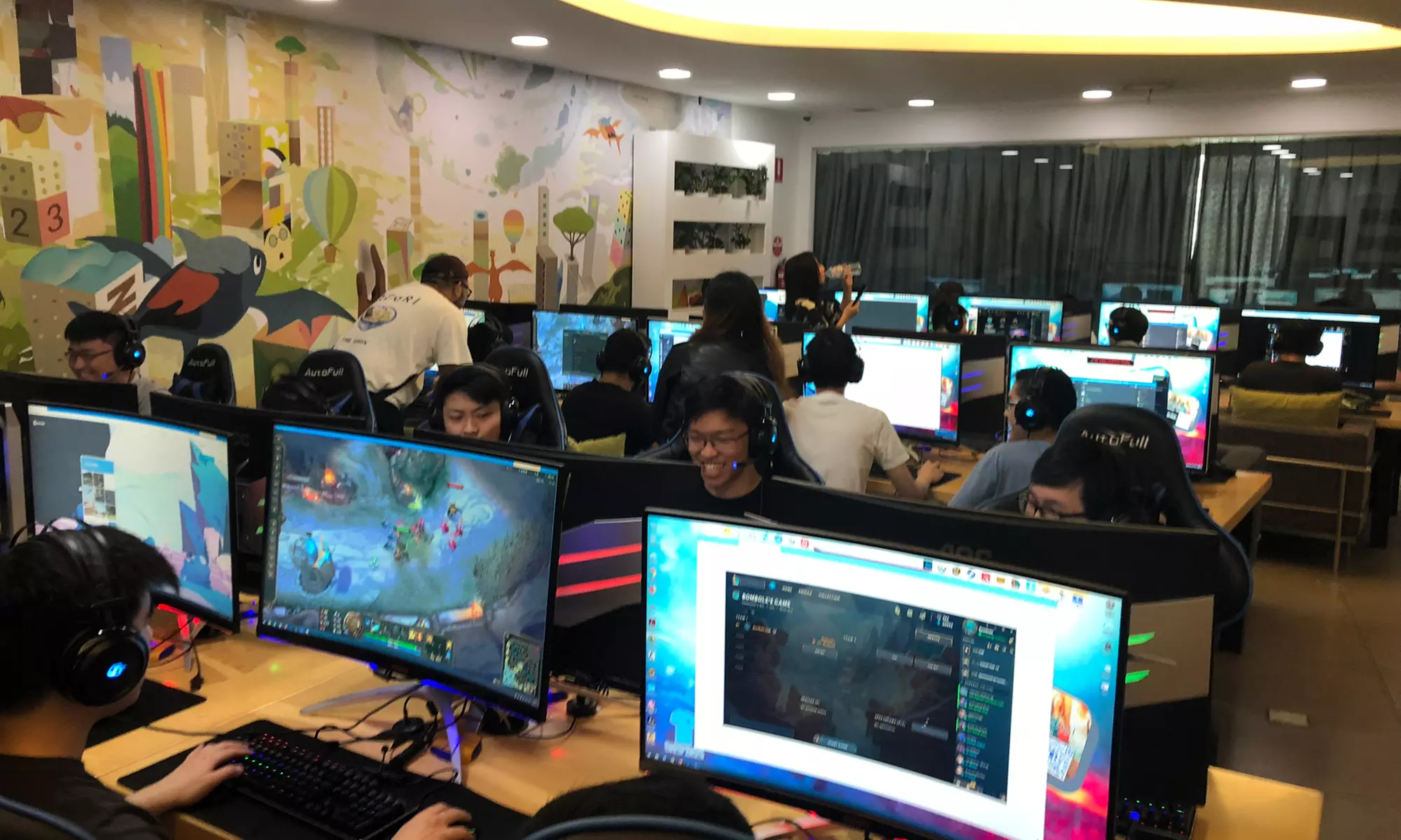 Up to 38% Off on Arcade at WangYu internet cafe