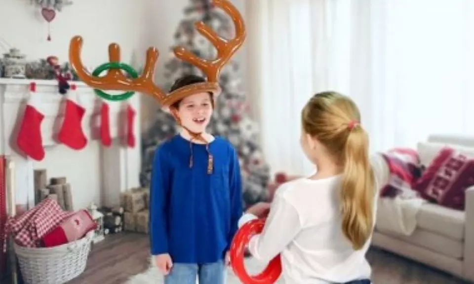 1 ou 2 jeux avec chapeau à bois de renne gonflable et 4 anneaux à lancer - Primary Image