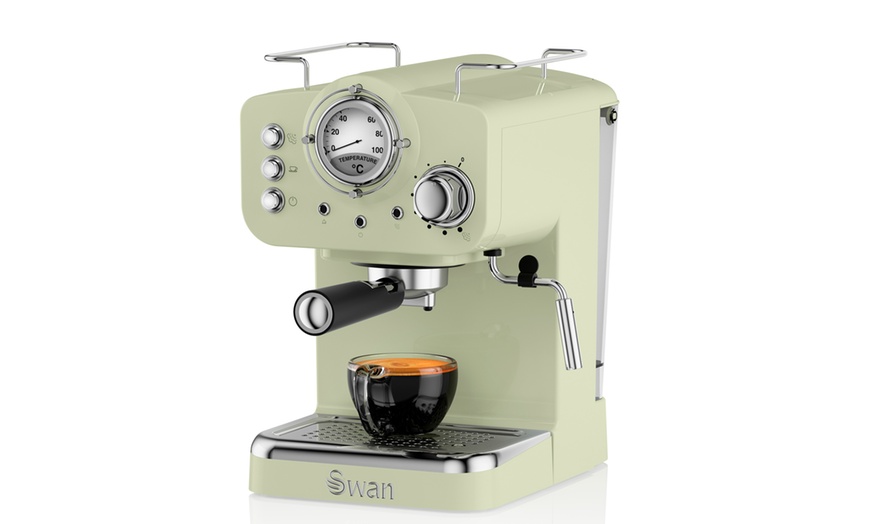 Image 9: Swan Retro Pump Coffee Machine