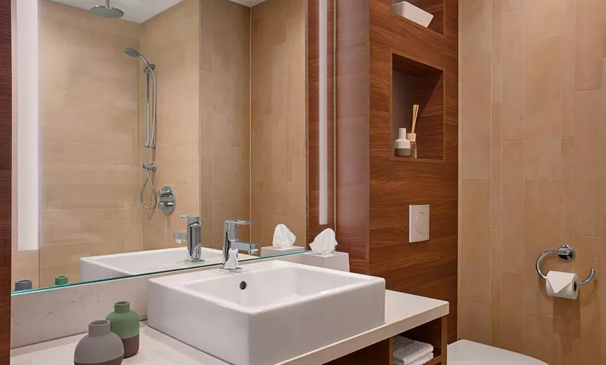 Image 17: Amsterdam: studio + ontbijt en welkomstdrankje in 4* hotel