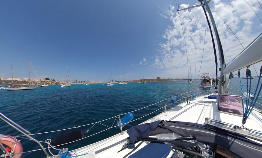 Image 7: Curso de 6 horas para la obtención de la licencia de Navegación Básica