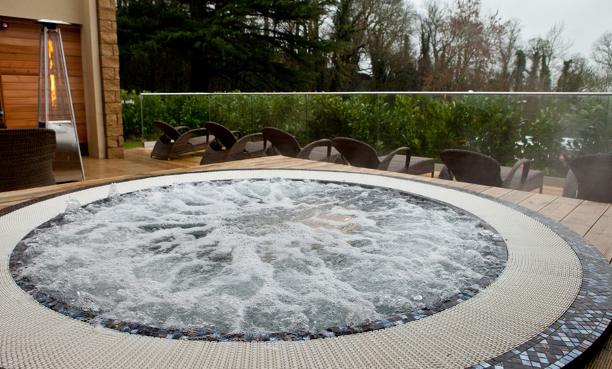 Image 3: 4 to 6-Hour Spa Access with Lunch, Bubbly, & Afternoon Tea for 1 or 2