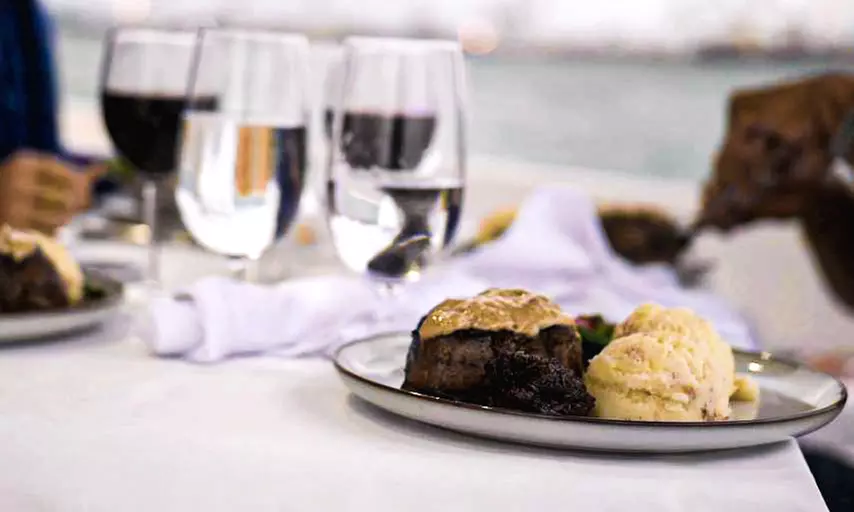 Four Hour Miami Boat Party and Dinner Cruise Adventures